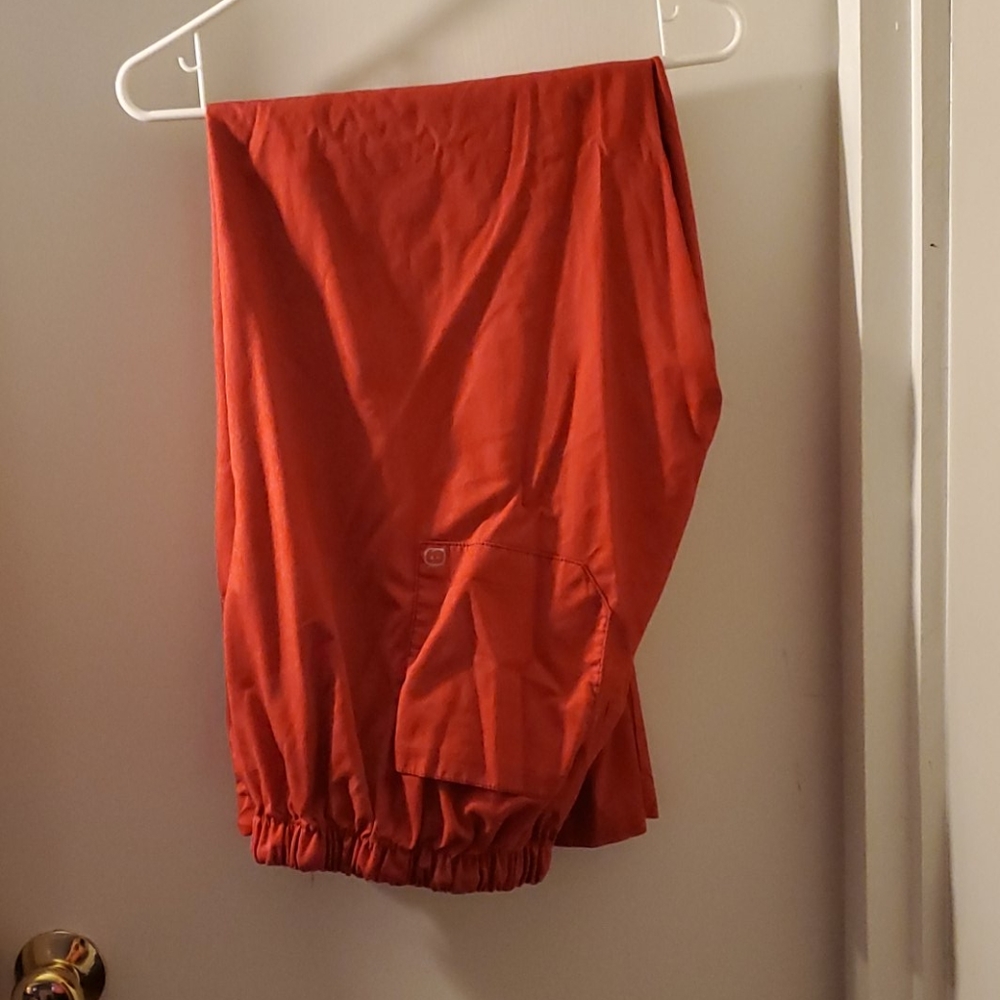 Scrub pants